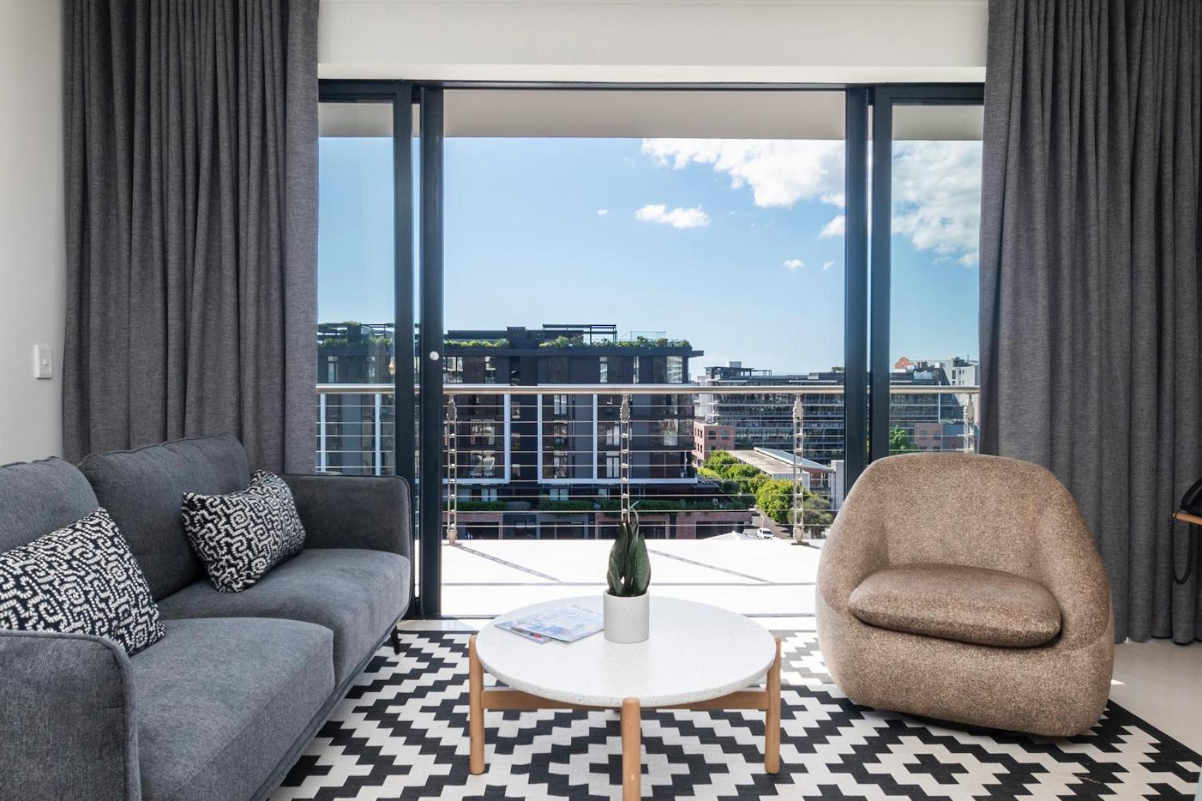Xenia Aparthotel By Totalstay Cape Town Bagian luar foto
