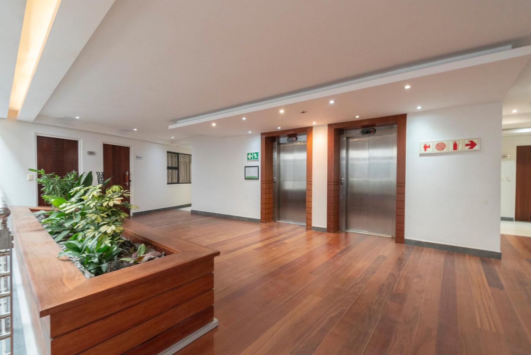 Xenia Aparthotel By Totalstay Cape Town Bagian luar foto