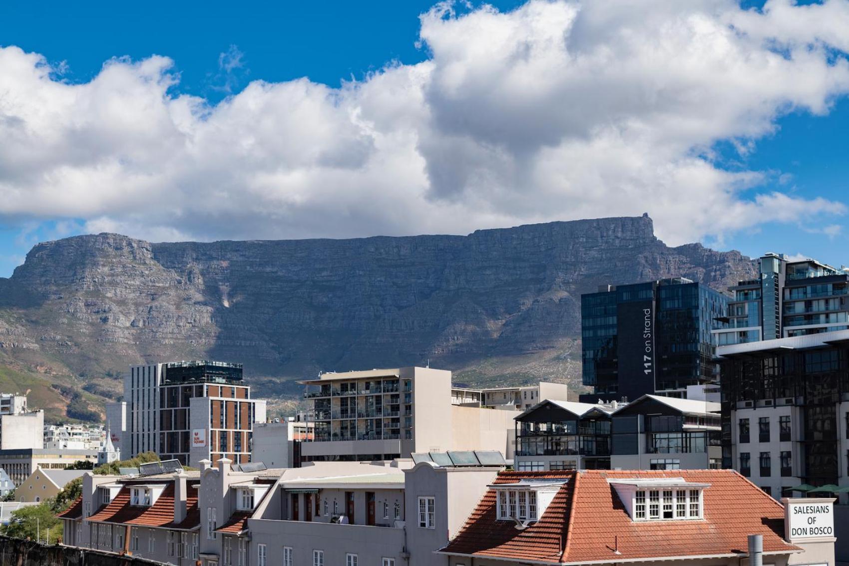 Xenia Aparthotel By Totalstay Cape Town Bagian luar foto